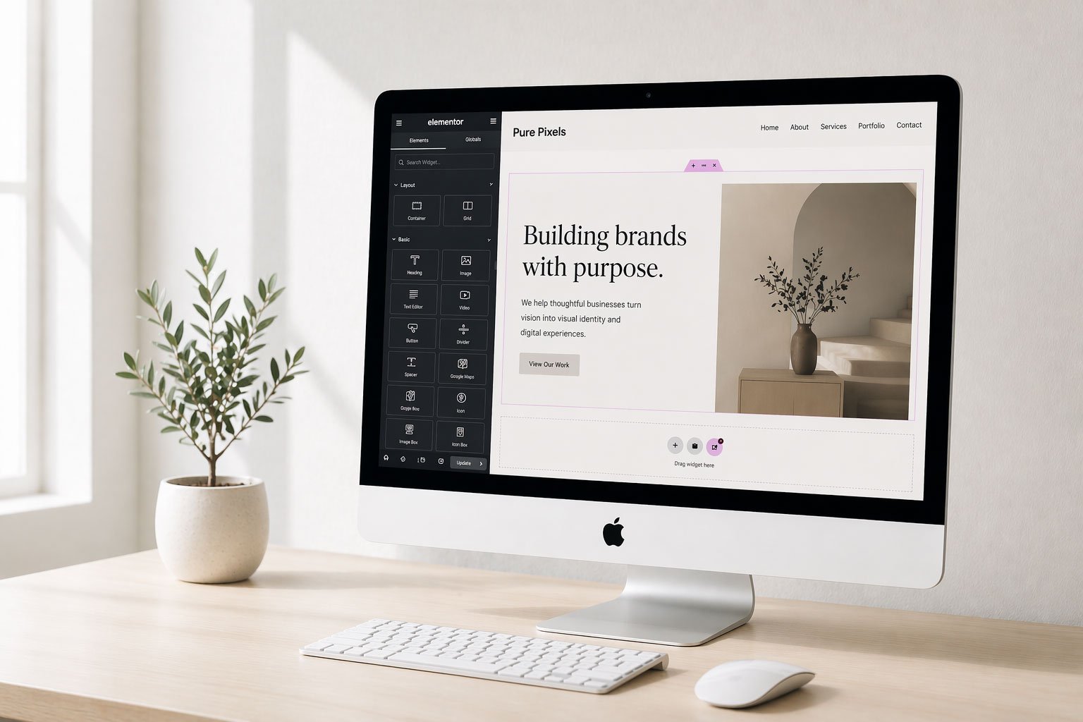 Elementor Pagebuilder op iMac